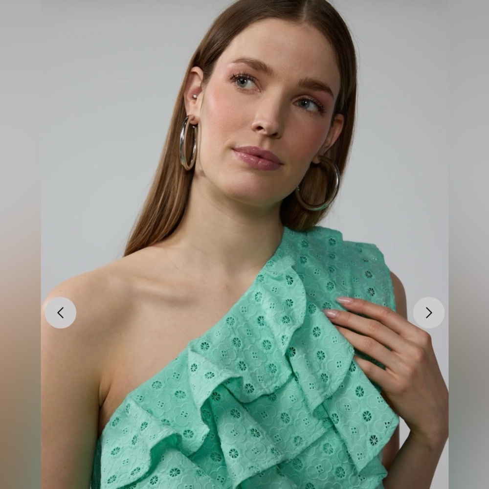 One Shoulder Eyelet Ruffle Tank Top - Picture 2 of 7